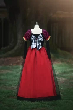 QUEEN OF MY HEART GOWN FOR WOMEN -Trish Scully 119 3 71b9fd8f 31fe 4387 a160 bc9ecc631267