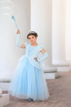 STAR WAND BLUE -Trish Scully 202 2