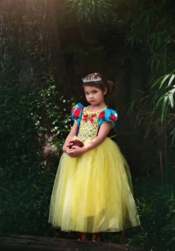 GENEVIEVE COSTUME -Trish Scully 349 1