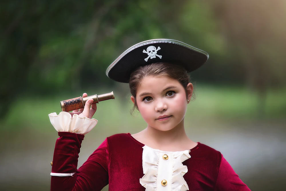 PIRATE GIRL 2 PIRATE GIRL - Image 2