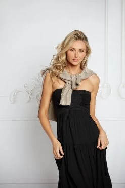 PIPPA MAXI DRESS BLACK 15 PIPPA MAXI DRESS BLACK -Trish Scully EditorialLooks 2078 WEB 775cb705 ded6 44c8 bbdf 4595a51815f6